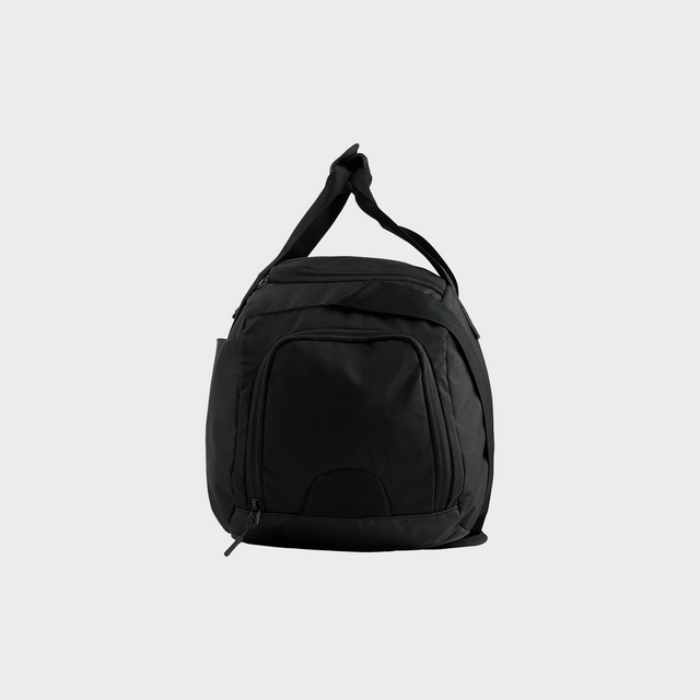 4F treniņu soma ar apavu nodalījumu (28,8L)