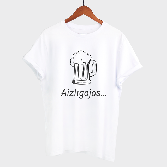 T-krekls "Aizlīgojos"