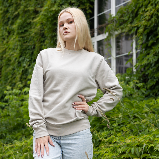 Unisex džemperis ar TAVU dizainu