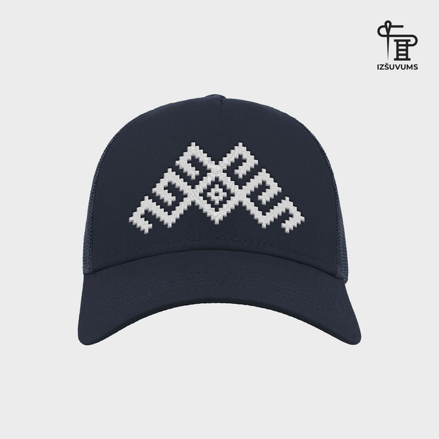 Izšūta cepure "Mārtiņa Zīme"