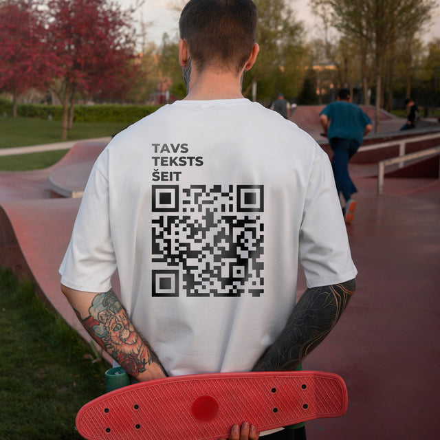 Personalizējams Organiskās kokvilnas T-krekls "QR"