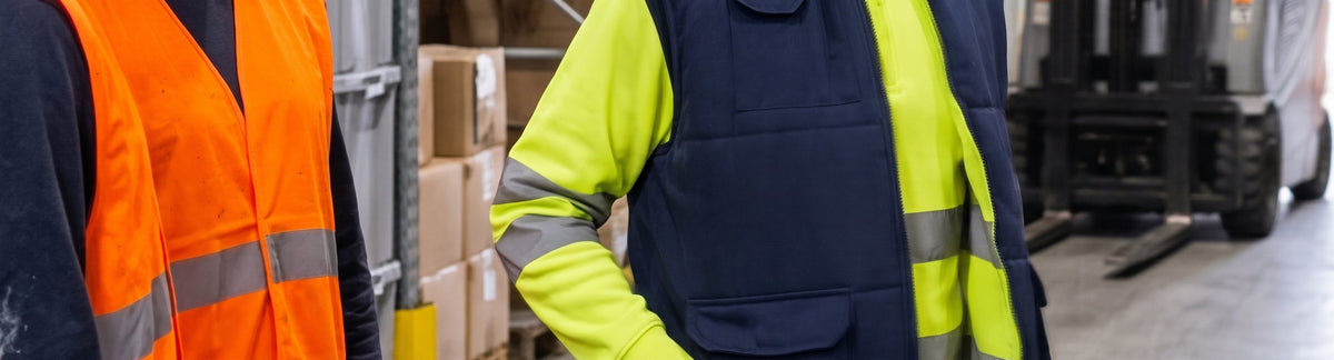 DARBA VESTES