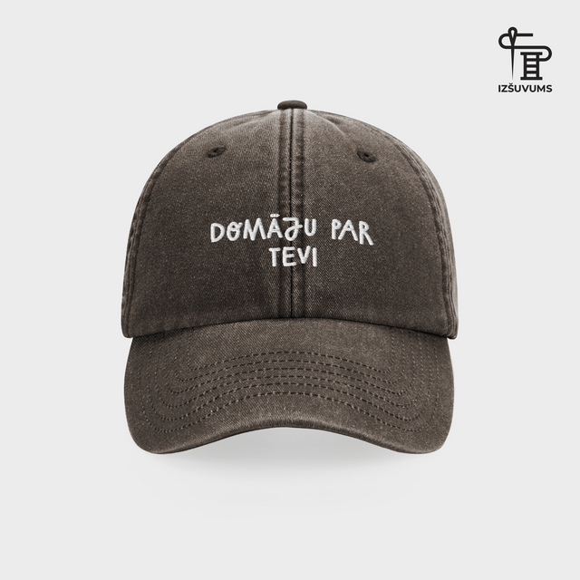 Izšūta cepure "Domāju par Tevi"
