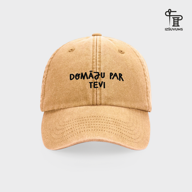 Izšūta cepure "Domāju par Tevi"