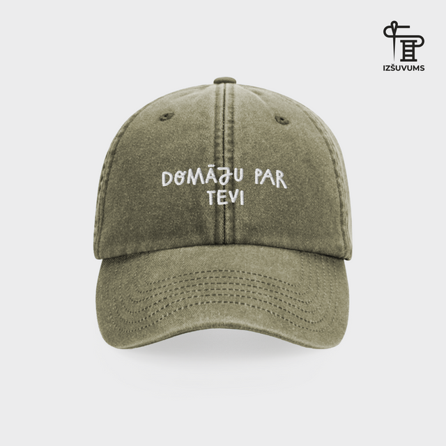 Izšūta cepure "Domāju par Tevi"