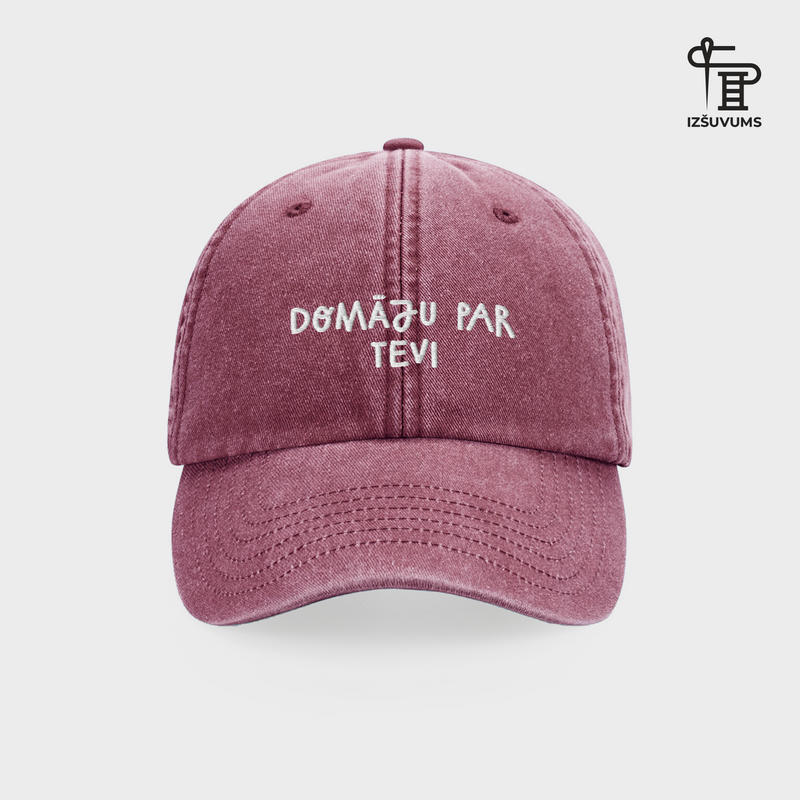 Izšūta cepure "Domāju par Tevi"