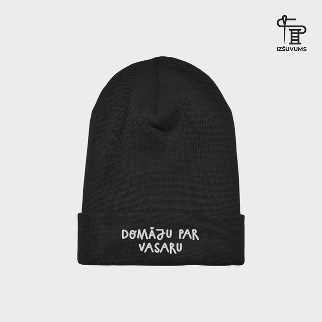 Izšūta ziemas cepure "Domāju par vasaru"