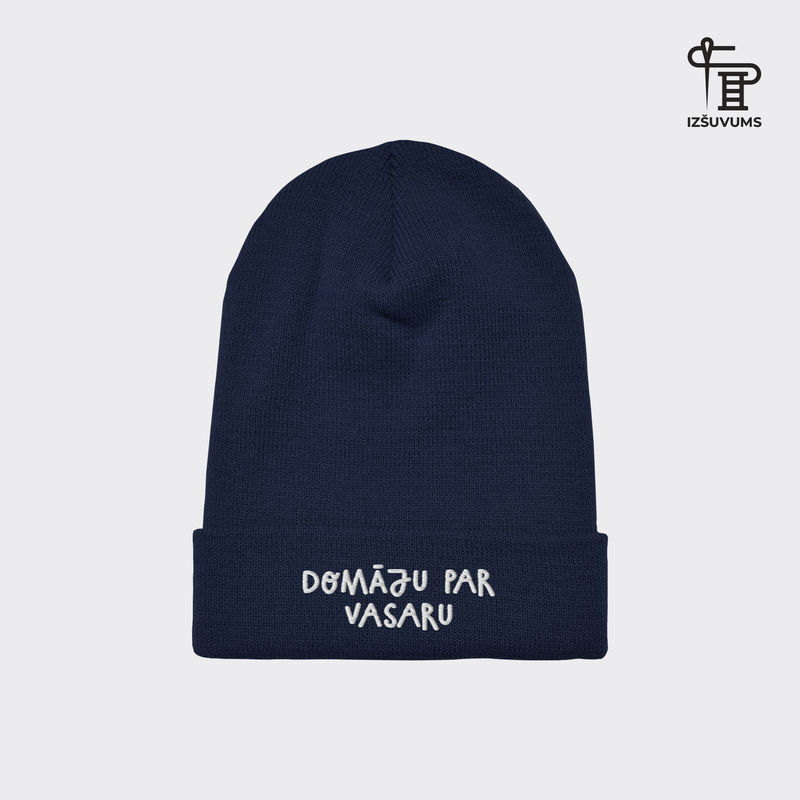 Izšūta ziemas cepure "Domāju par vasaru"
