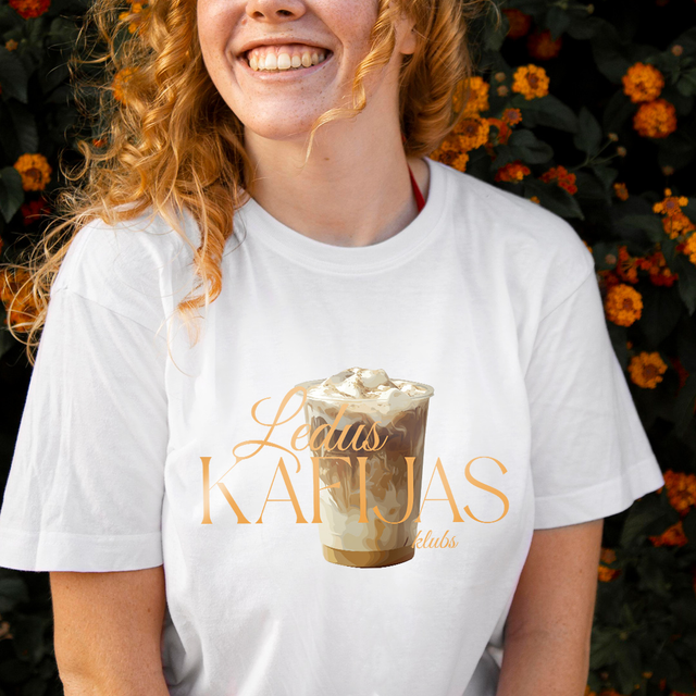 Organiskās kokvilnas T-krekls "Ledus kafijas klubs"