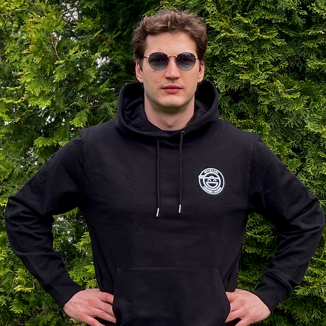 Netiklabi Empath Hoodie - "Mīla Kemperī" iedvesmā